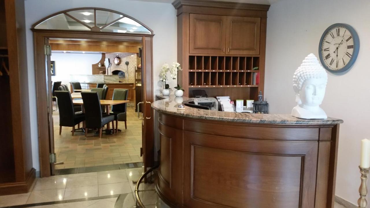 Hotel Nuembrecht Zewnętrze zdjęcie